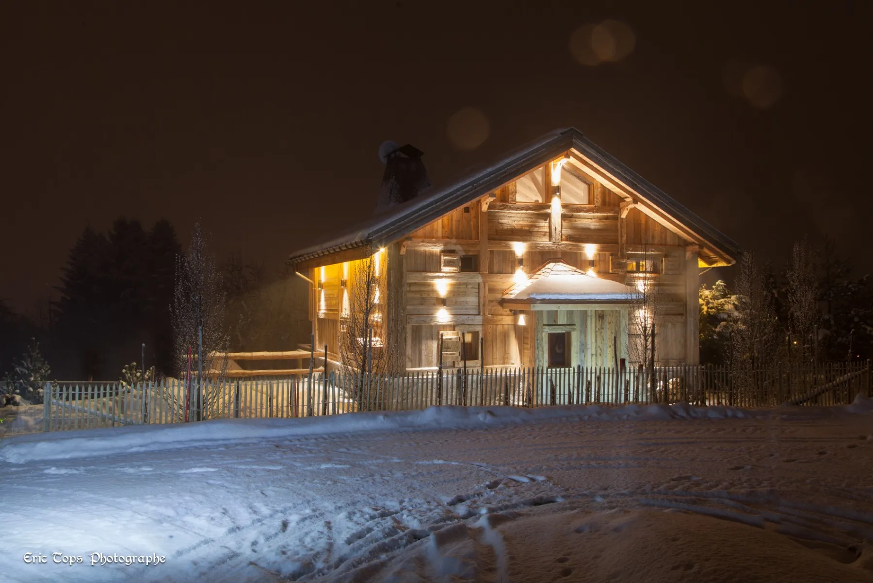 Rénovation bardage bois extérieur d’un chalet à Megève